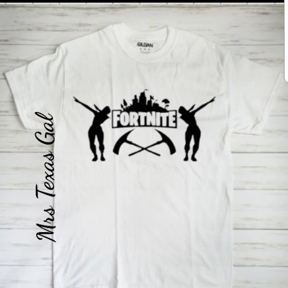 Fortnite Dabbing Shirt- Custom Made